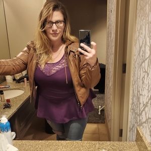 Meet your Posher, Rachel